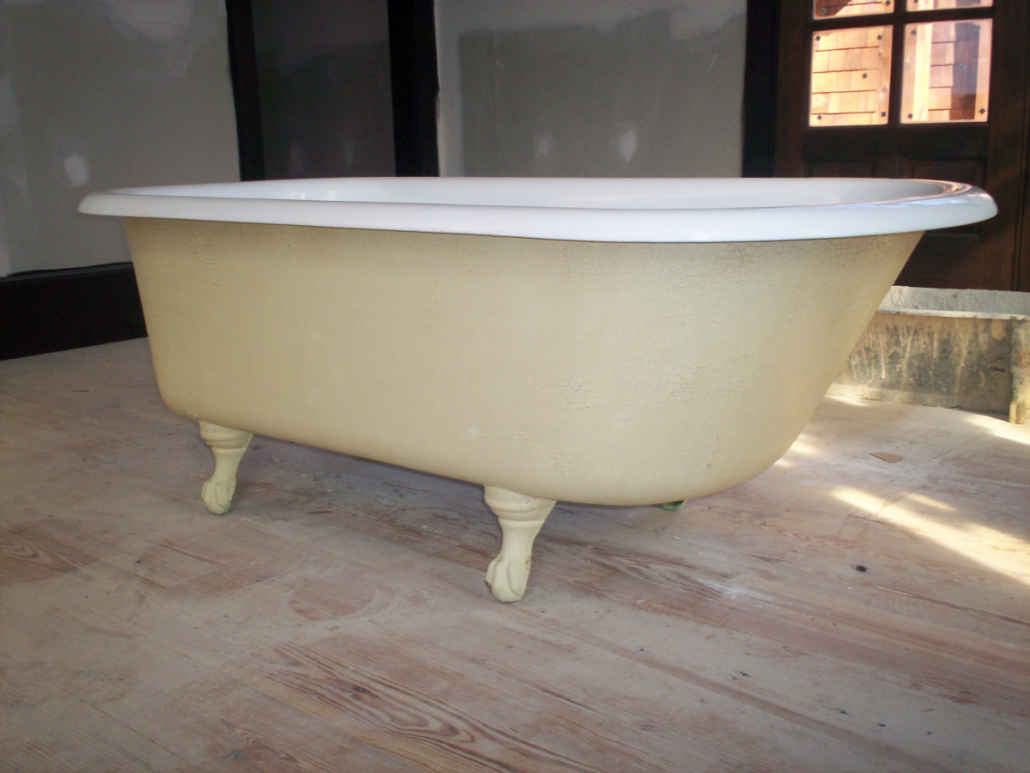 clawfoot bathtub exterior clawfoot bathtub exterior